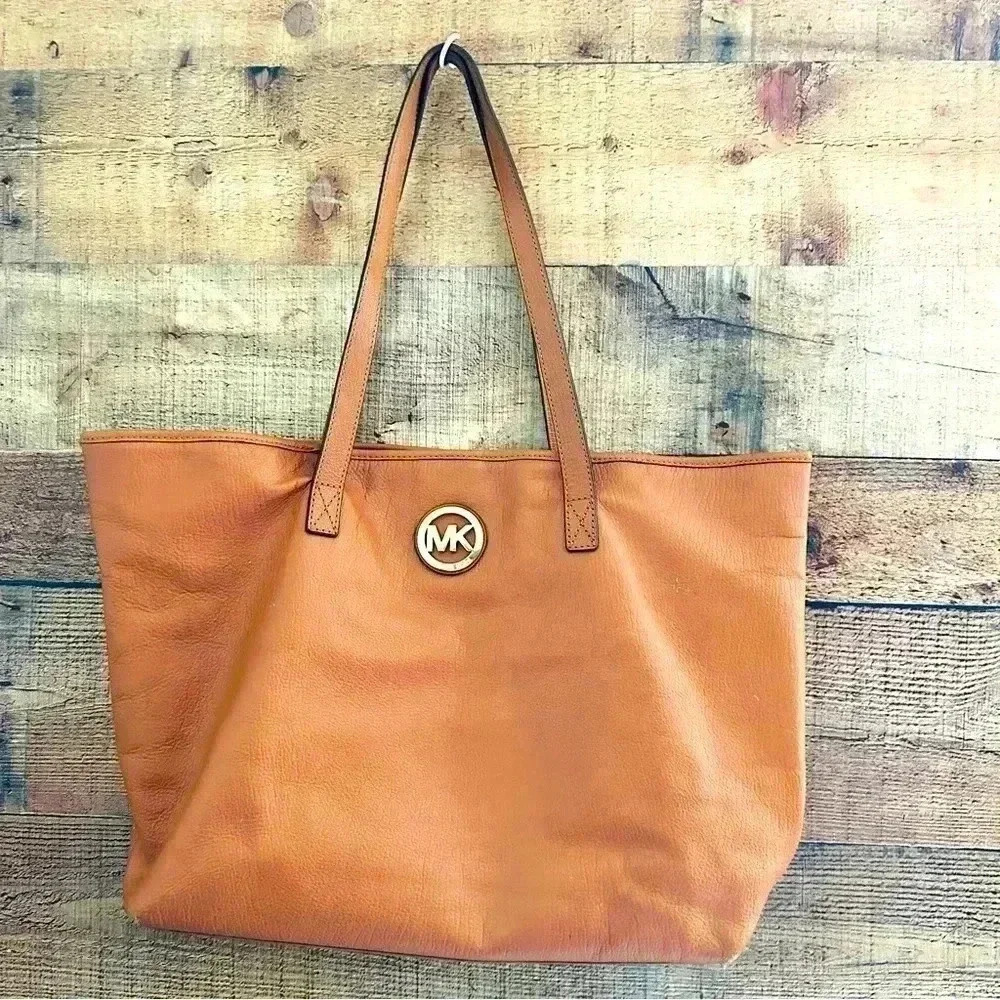 Micheal Kors Large Leather Tote